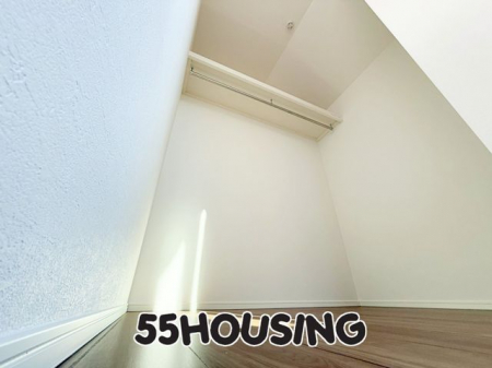[@-