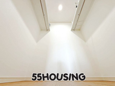[@-