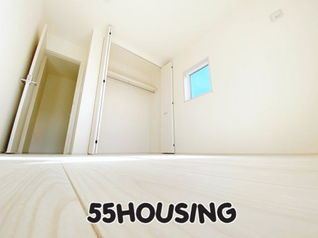 [@-