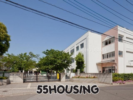 周辺環境　春日部市立豊春小学校 徒歩14分。 1100m