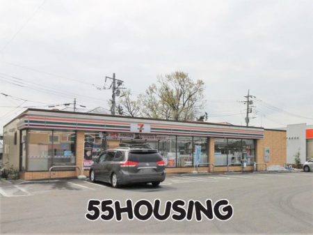 周辺環境　セブンイレブン大宮大和田前原店 徒歩7分。 490m