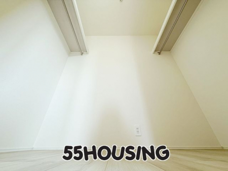 [@-