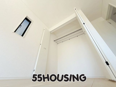 [@-