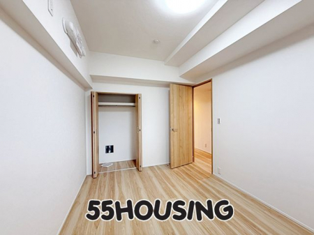 [@-