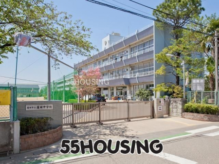 周辺環境　蓮田市立蓮田中学校 徒歩40分。 3200m