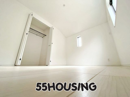 [@-