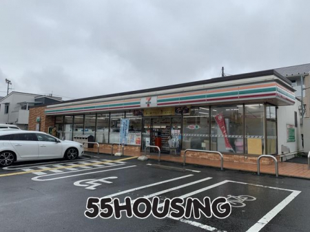 周辺環境　セブンイレブン浦和原山3丁目店 徒歩6分。 440m