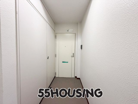 ց@-