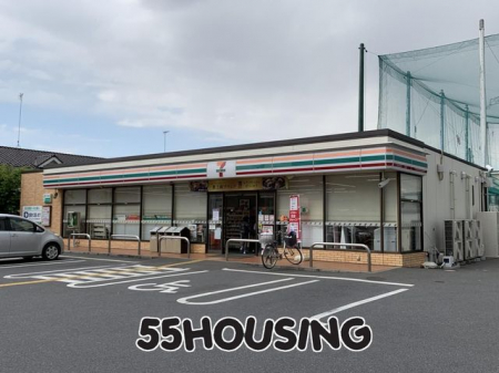 周辺環境　セブンイレブン上尾本町1丁目店 徒歩2分。 130m