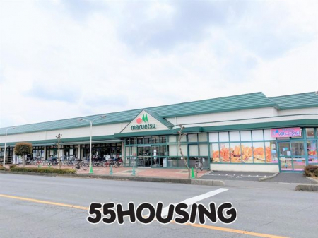 周辺環境　マルエツ上尾井戸木店 徒歩5分。 400m