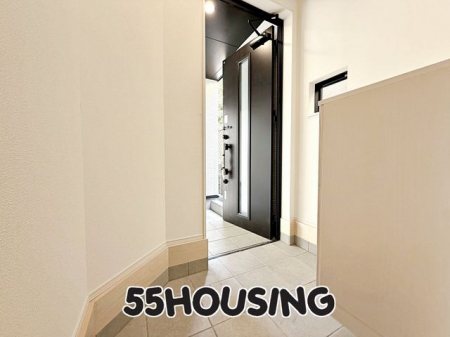 ց@-