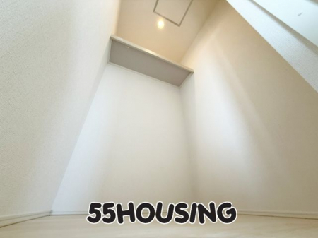 [@-