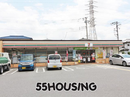 周辺環境　セブンイレブン戸田笹目中学校前店 徒歩4分。 310m