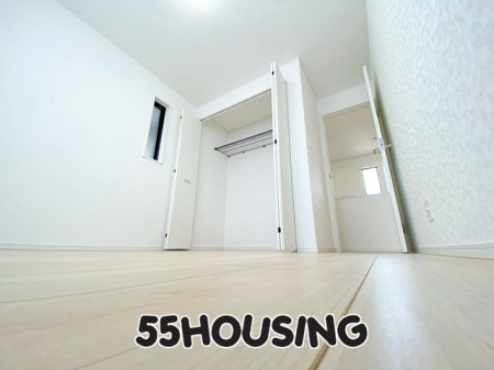 [@-