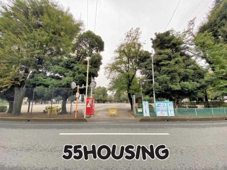 周辺環境　吉野公園 徒歩9分。 670m