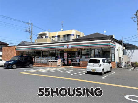周辺環境　セブンイレブンさいたま円正寺店 徒歩7分。 560m