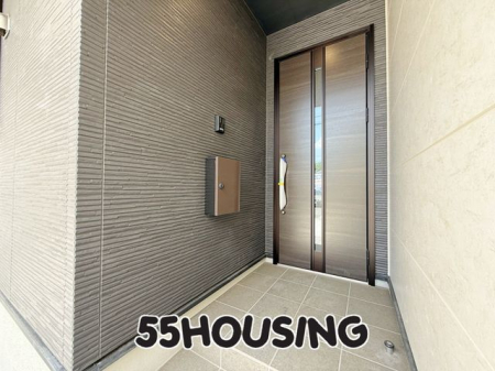 ց@-