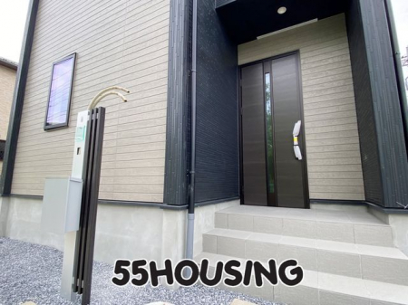 玄関　-