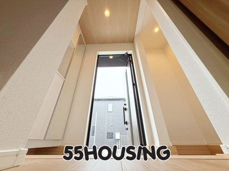 ց@-
