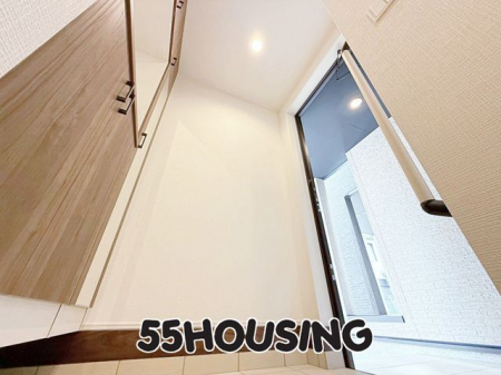 ց@-