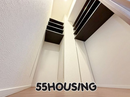 [@-