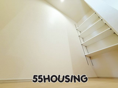 [@-