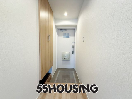 ց@-