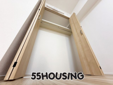 [@-