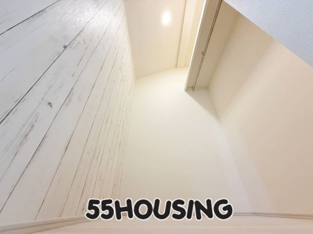 [@-