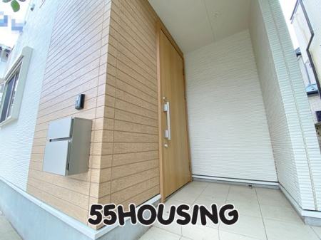 ց@-