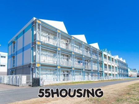 周辺環境　川口市立南中学校 徒歩9分。 720m