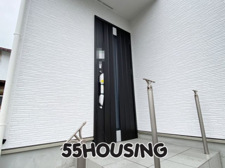 ց@-