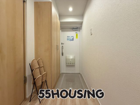 ց@-