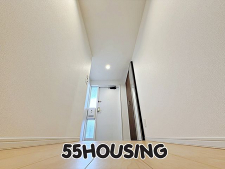 ց@-