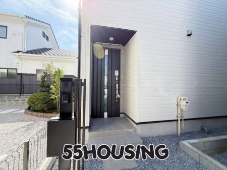 ց@-