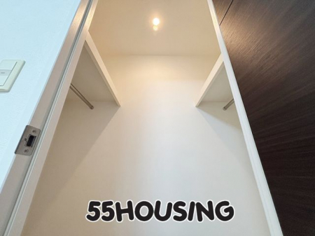 [@-