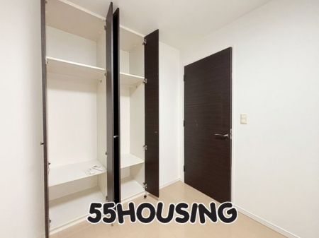 [@-
