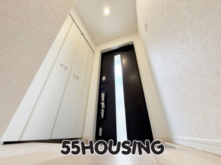 ց@-