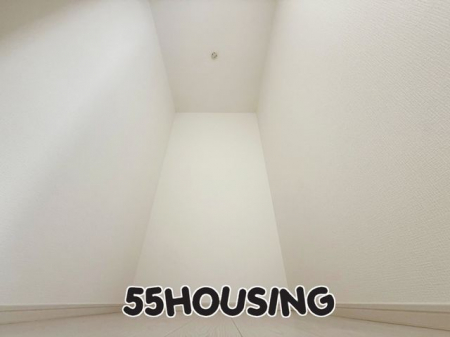 [@-