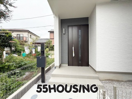 ց@-