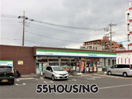 ���ӊ��@�t�@�~���[�}�[�g�������ܑ听����X �k��11���B 880m