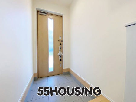 ���ց@-