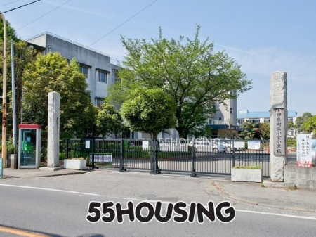 ���ӊ��@�ɓޒ����������w�Z �k��17���B 1300m