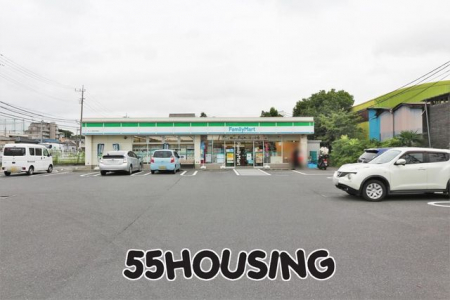 ���ӊ��@�t�@�~���[�}�[�g�������ܐV�����X �k��5���B 350m