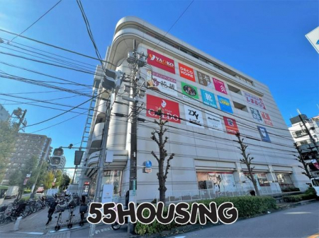 ���ӊ��@�ۍL�S�ݓX��Y�a�X �k��20���B 1560m