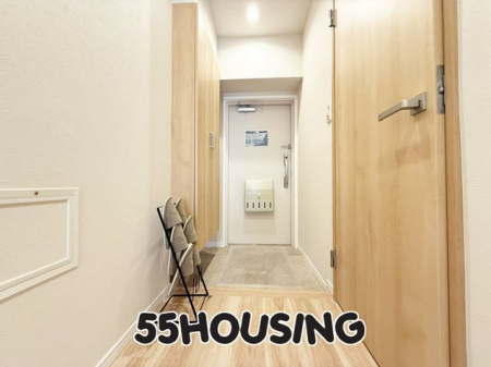 ���ց@-