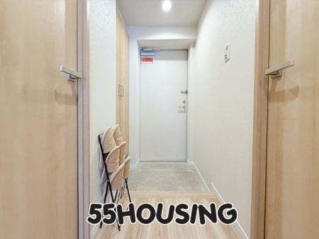 ���ց@-