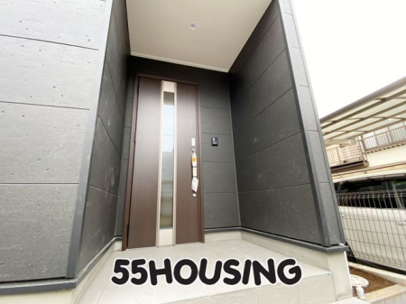 ���ց@-