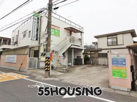 ���ӊ��@�݂���N���j�b�N �k��4���B 300m