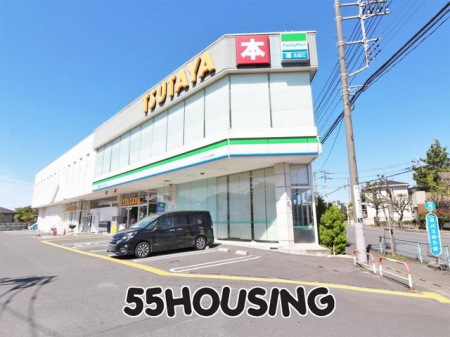 ���ӊ��@�t�@�~���[�}�[�gTSUTAYA��{�w��X �k��7���B 560m